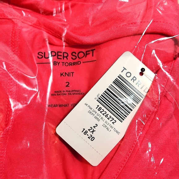 ❤NWT VINTAGE TORRID TUNIC SUPER SOFT V-NECK PINK BELL BUTTERFLY SLEEVE TEE - 2X - Picture 7 of 9